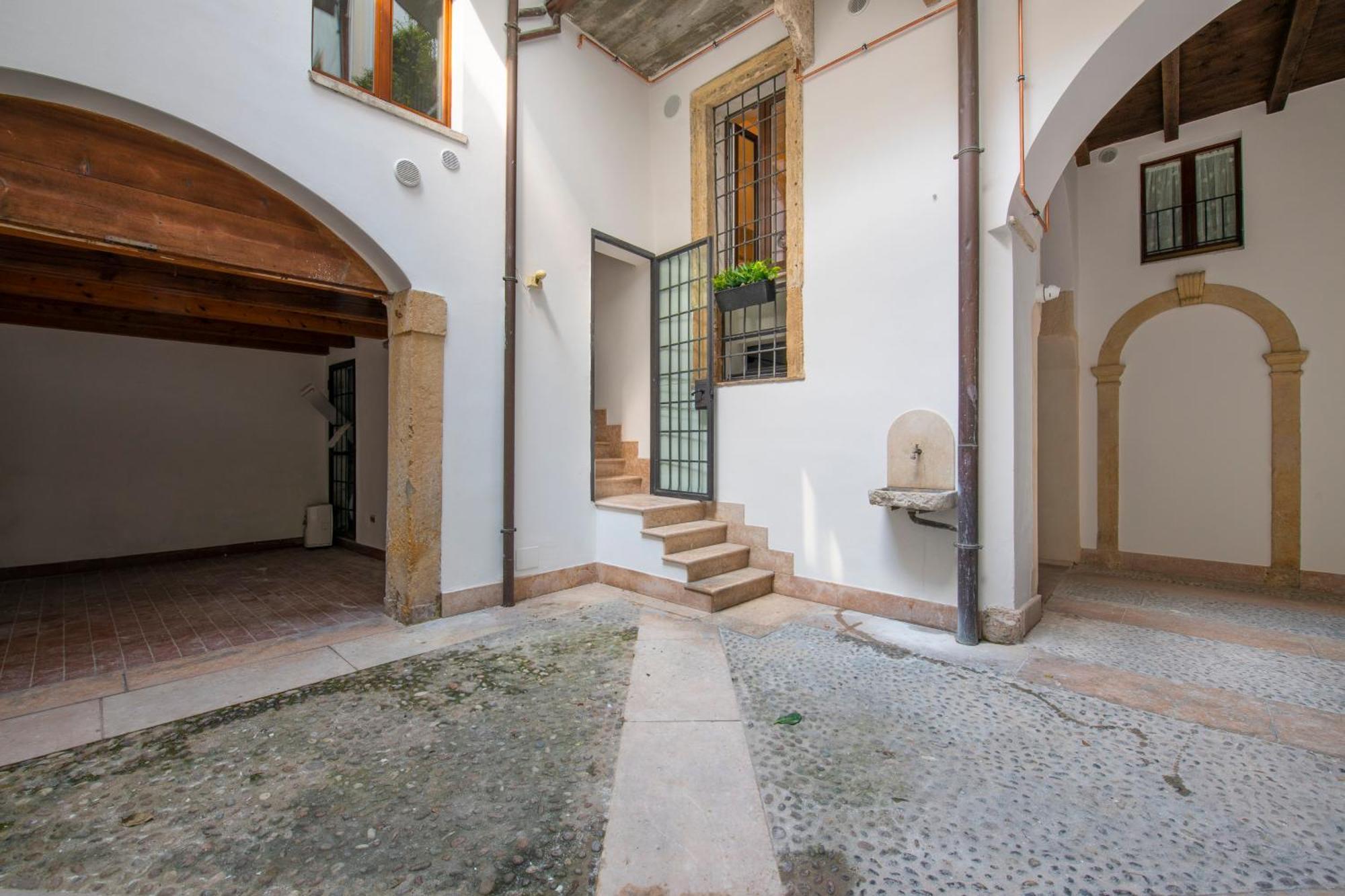 Borsarihouse Wifi & Smarttv Verona Exterior foto